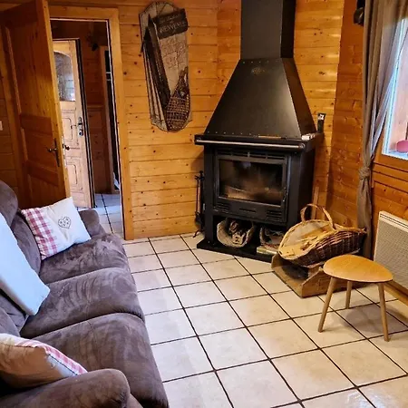 De Montagne A La Bresse, Proche Des Pistes De Et Des Lacs 木屋 拉布雷斯