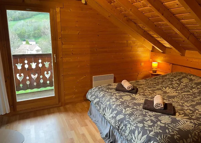 De Montagne A La Bresse, Proche Des Pistes De Et Des Lacs